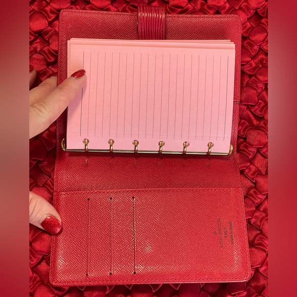 Authentic LOUIS VUITTON Red Epi Agenda cover/Wallet - Picture 8 of 13